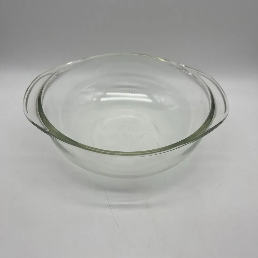 Vintage PYREX 1.5 Qt. Casserole #023 Baking Dish Bowl, Lid #683-C, Sealing Cips